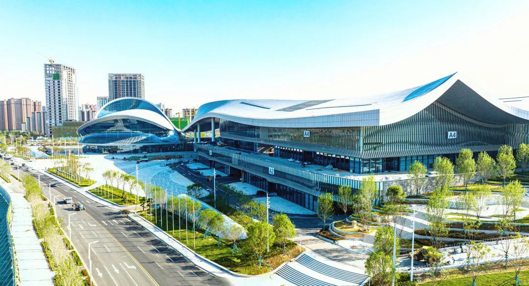 【烟台开发区发布】烟台开发区召开国企平台公司建设发展推进会