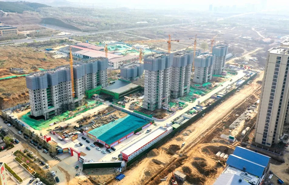 【黄渤海新区公众号】烟台黄渤海新区：安置小区建设有序推进